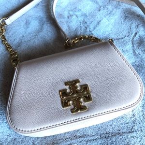 Crossbody blush pink Tory Burch handbag
